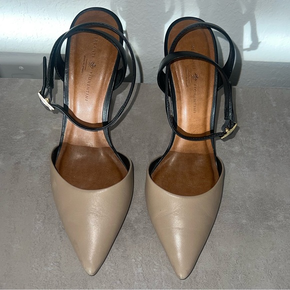 Mercanti Florentini tan, black sling back with clear heel - Picture 5 of 11